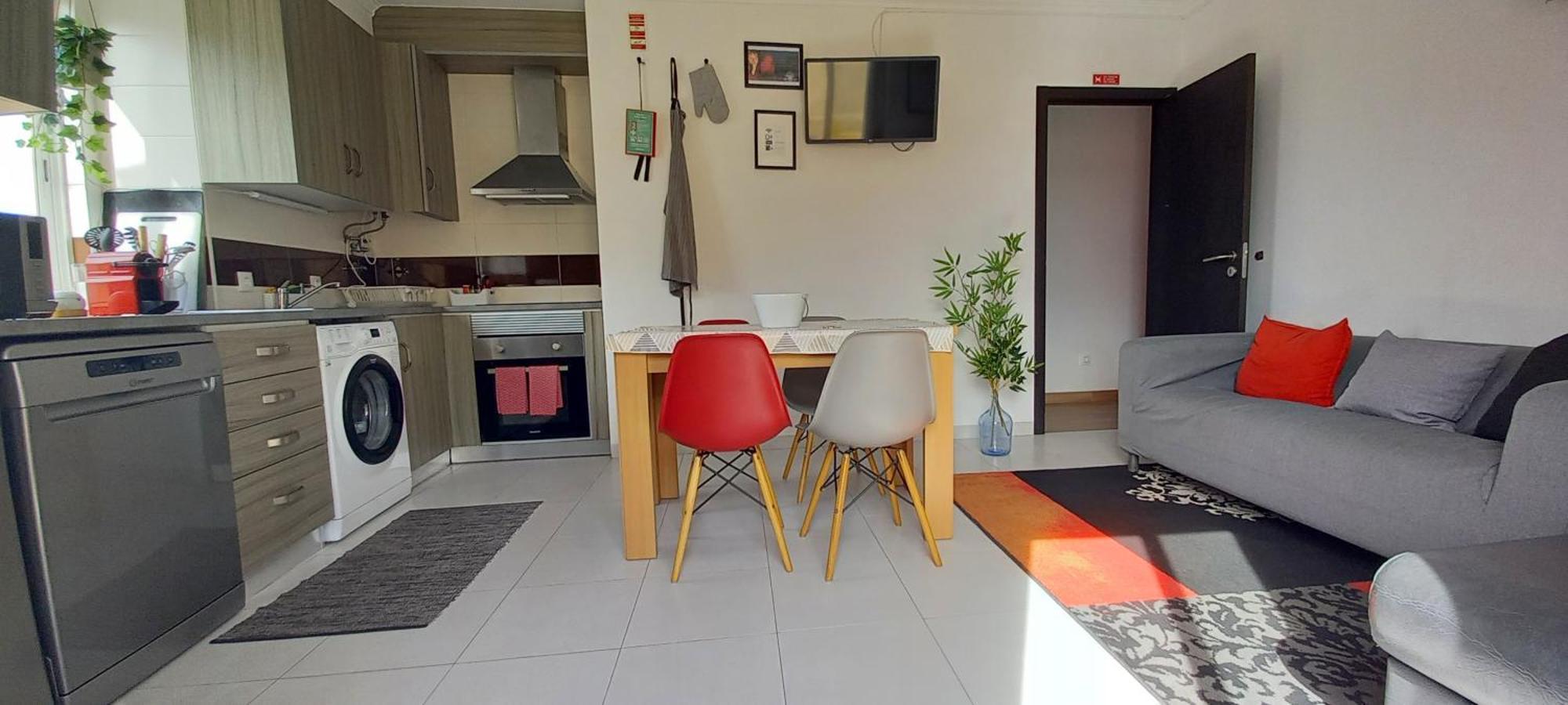Friendly Peniche Apartment Екстер'єр фото