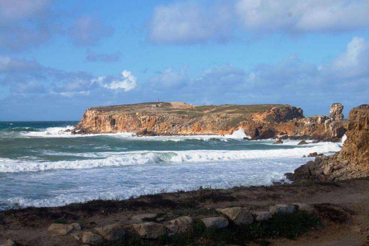 Friendly Peniche Apartment Екстер'єр фото