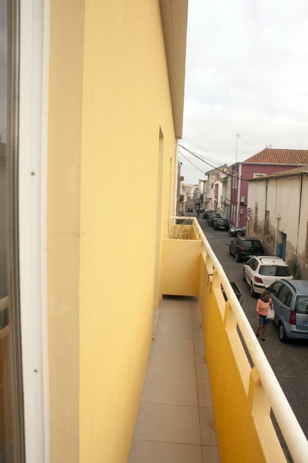 Friendly Peniche Apartment Екстер'єр фото